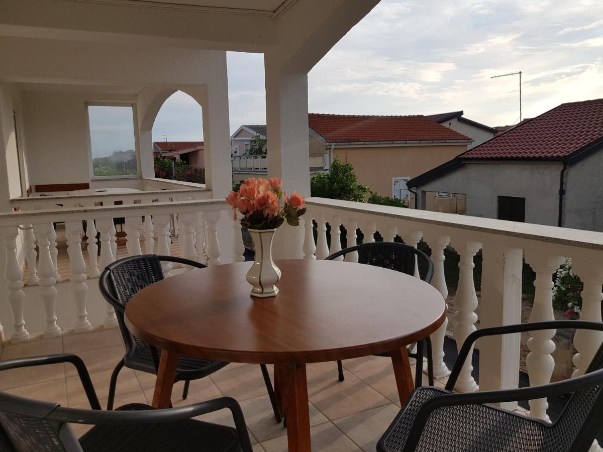 Apartment Excelente Vir Luaran gambar